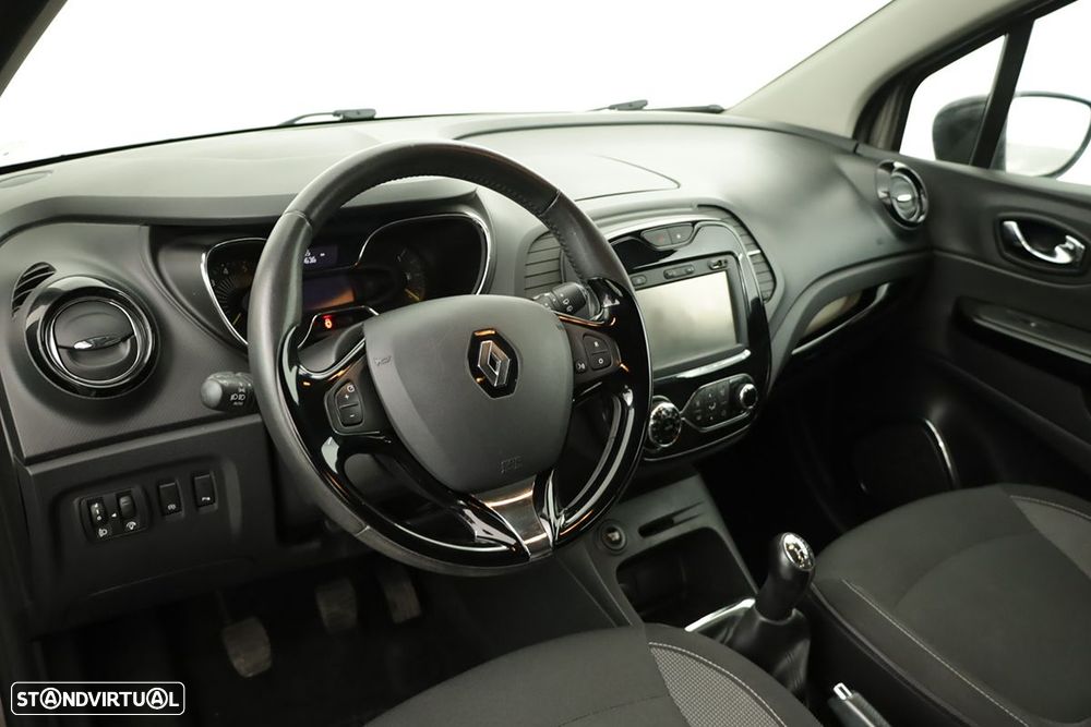 Renault Captur 1.5 dCi Exclusive - 6