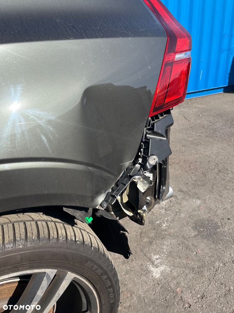 Volvo XC 60 - 4