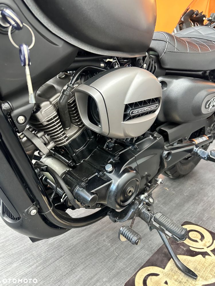 Hyosung GV - 25