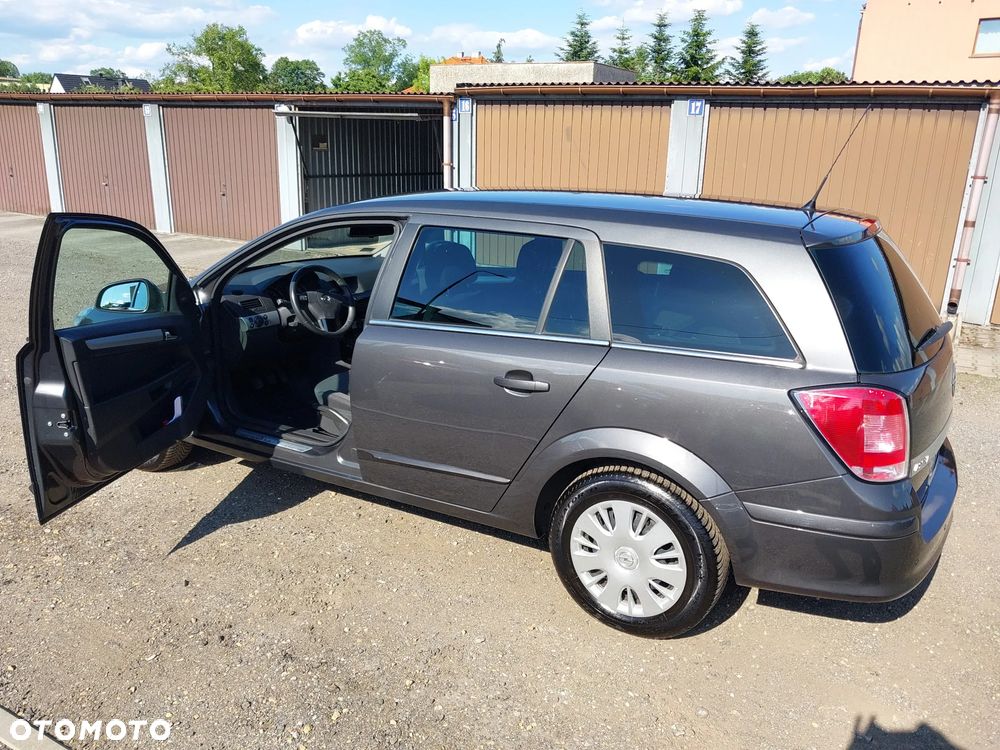 Opel Astra 1.8 111 - 3