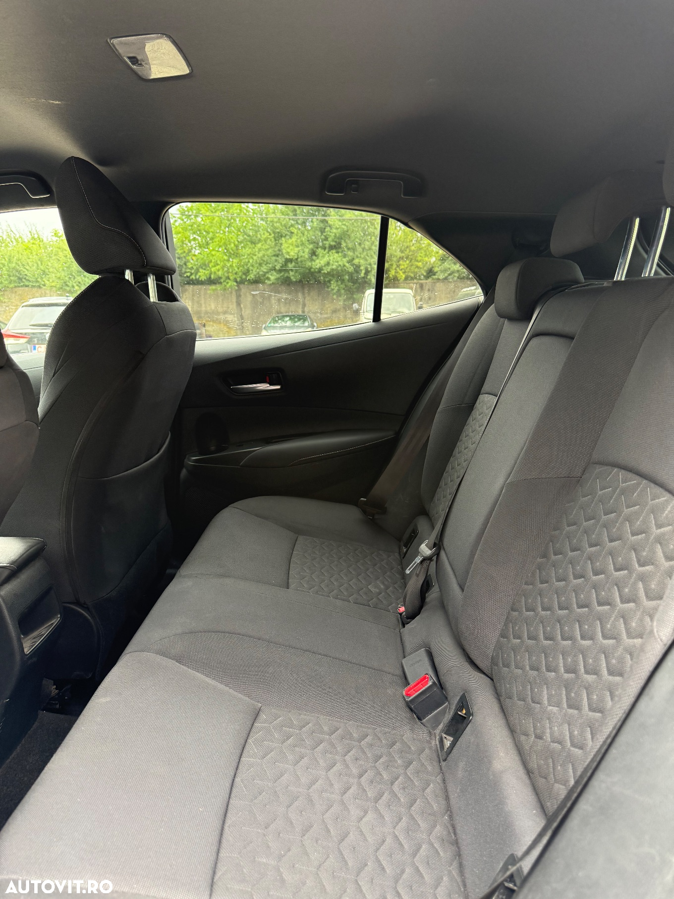 Toyota Corolla 1.8 HSD Exclusive interior Negru - 7
