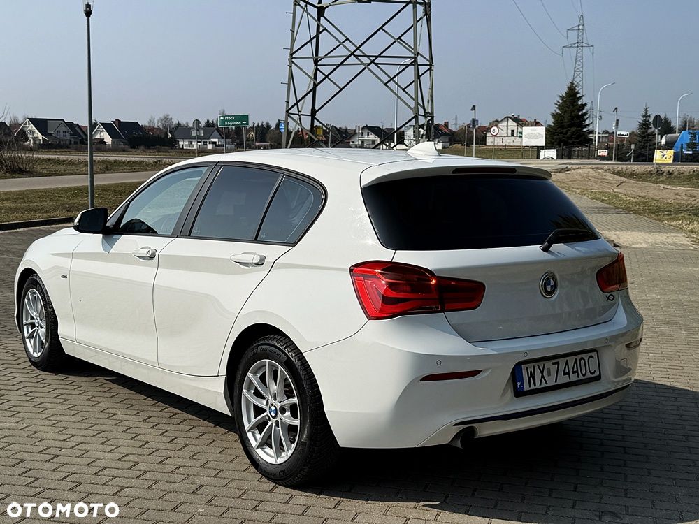BMW Seria 1 118i Sport Line - 12