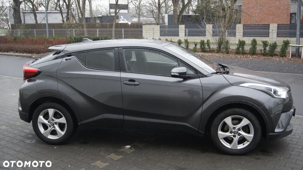 Toyota C-HR 1.2 T Dynamic - 8