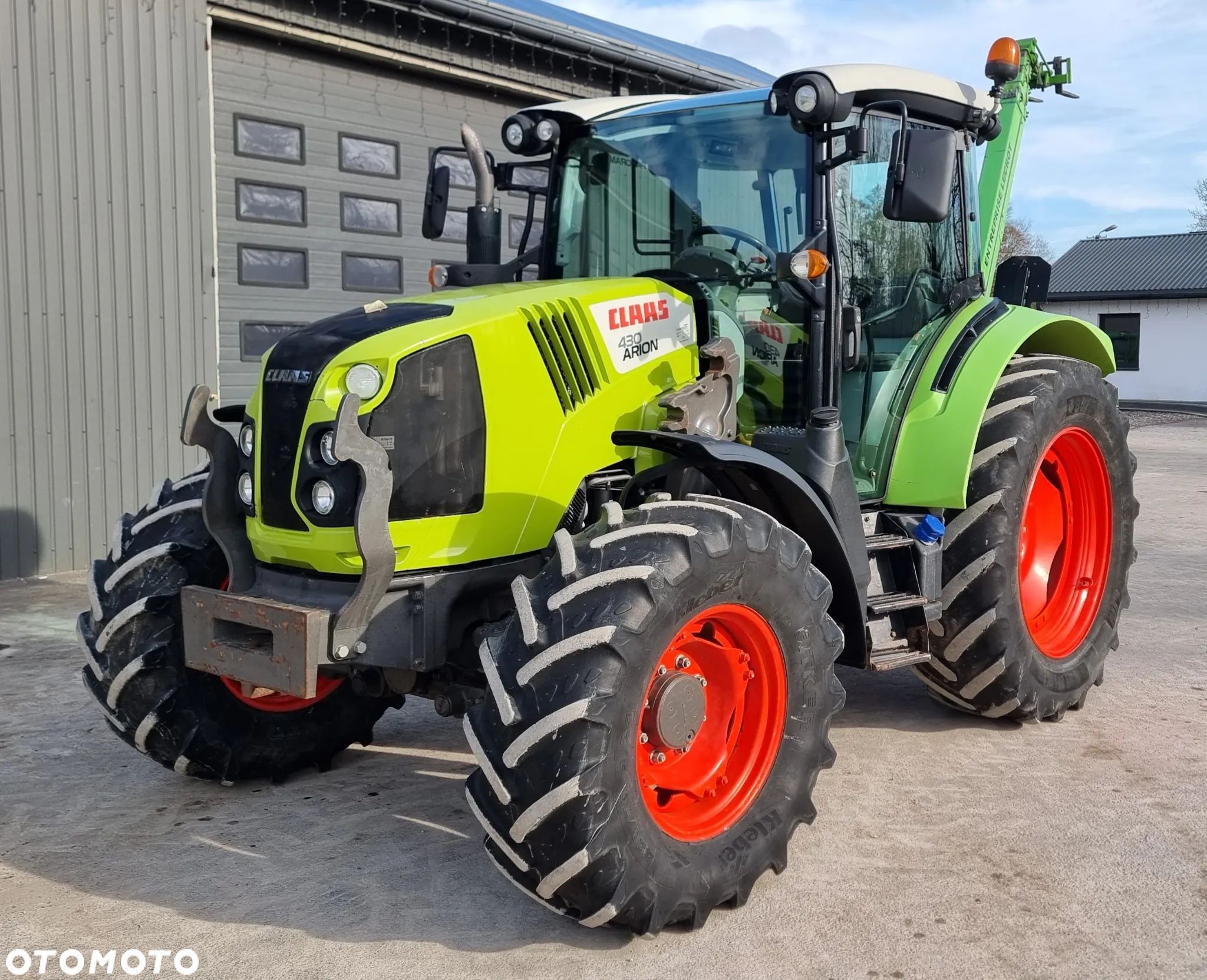 Claas Arion 430 - 1