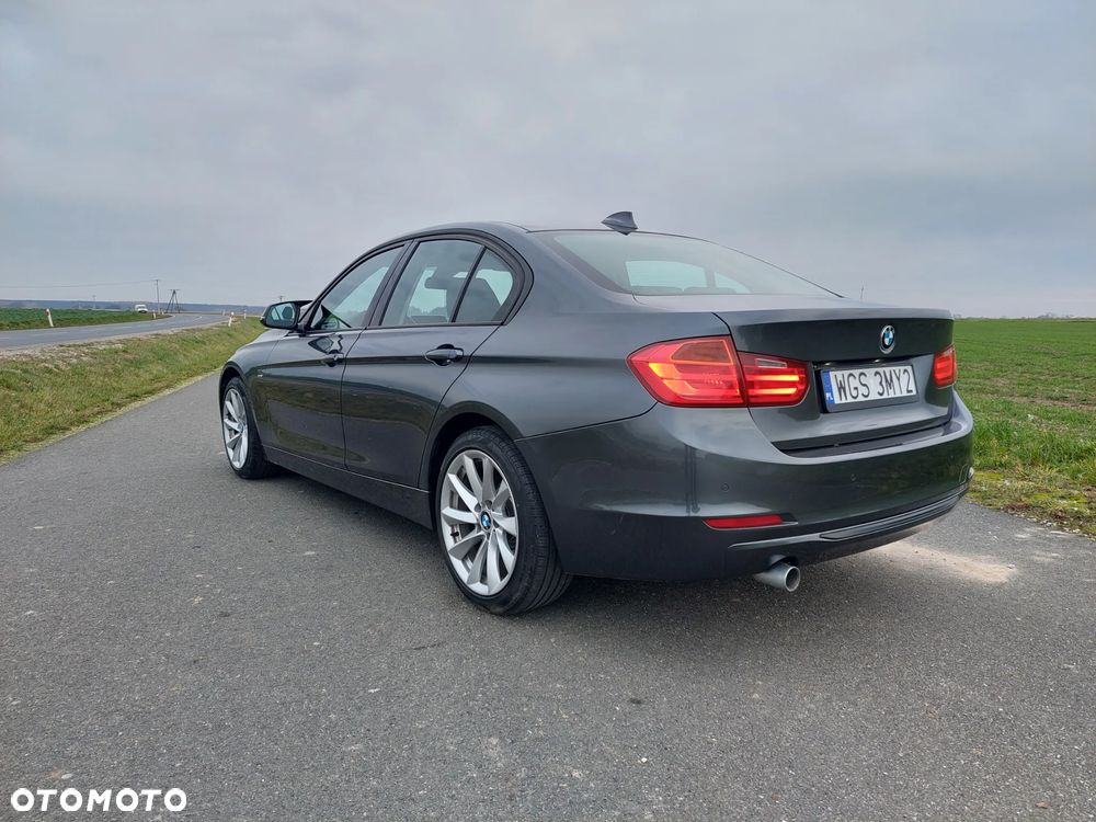 BMW Seria 3 318d Modern Line - 4