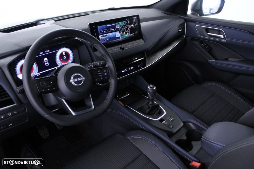 Nissan Qashqai 1.3 DIG-T Tekna SKY - 30