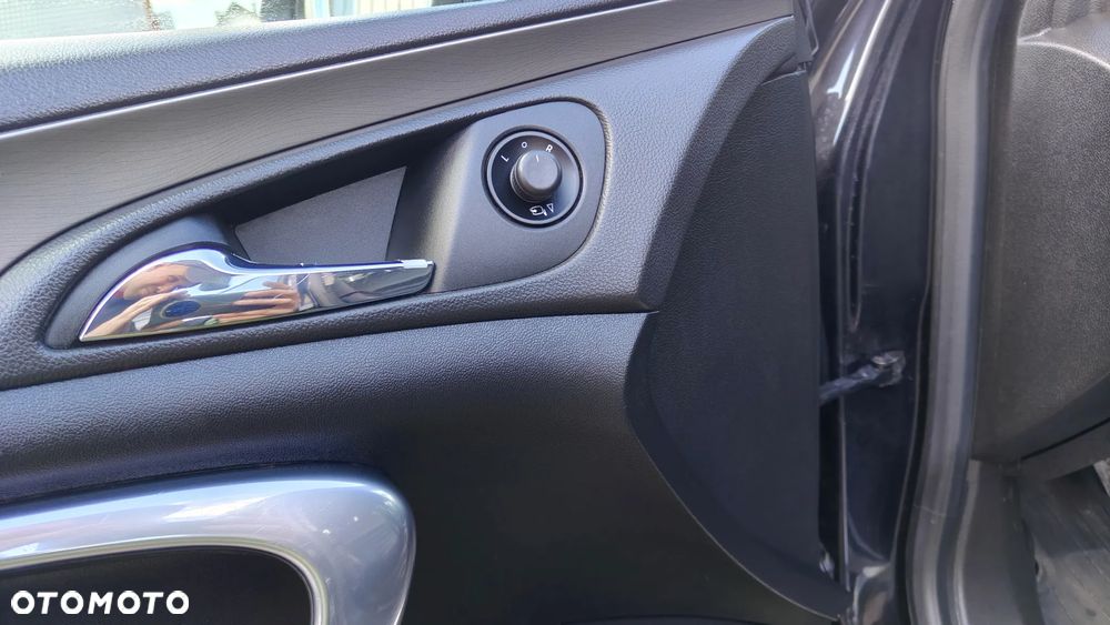 Opel Insignia 2.0 CDTI ecoFLEX Business Cosmo - 20