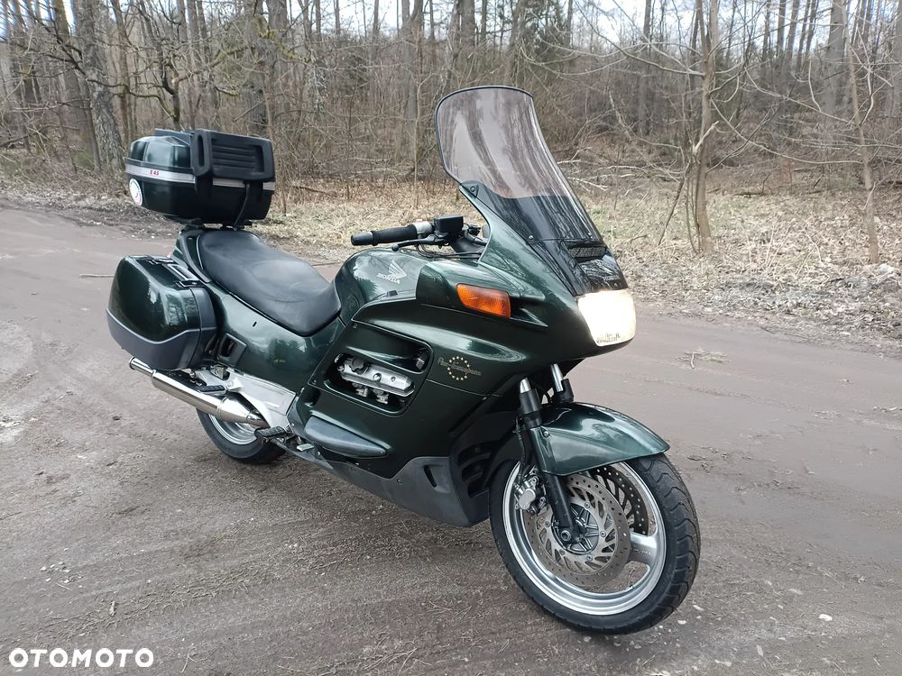 Honda ST - 6