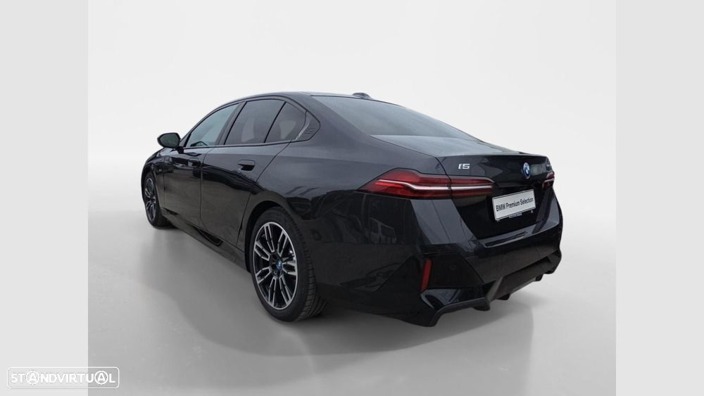 BMW i5 eDrive40 Pack Desportivo M - 6