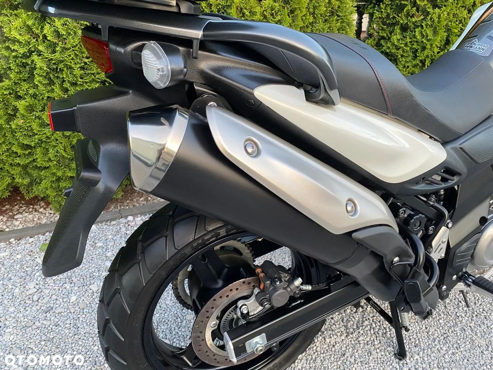 Suzuki V-STROM - 37