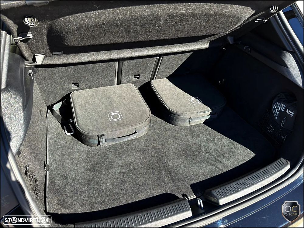 Mercedes-Benz A 250 e 8G-DCT Style - 58