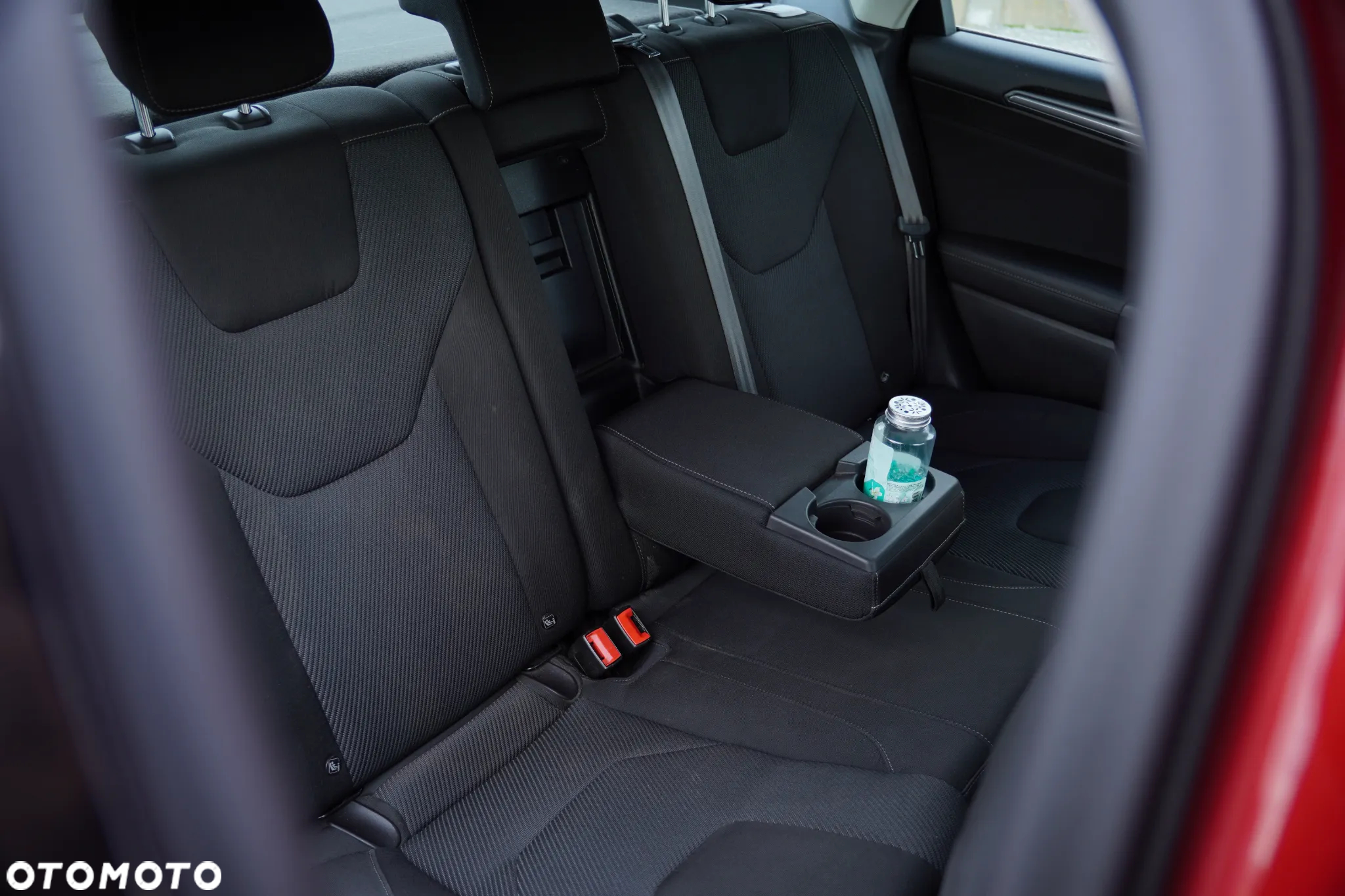 Ford Mondeo - 7
