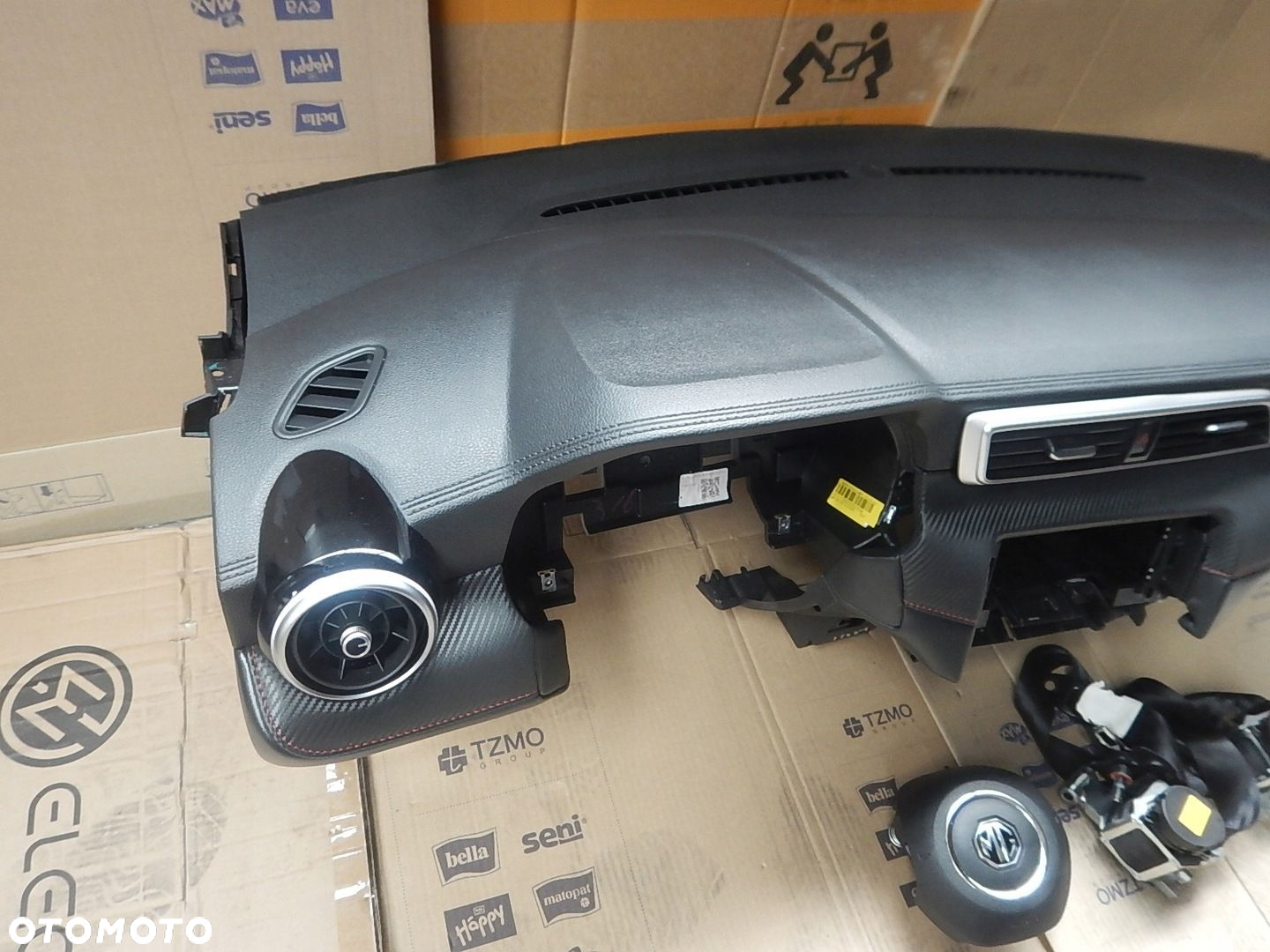 DESKA KONSOLA AIRBAG NAPINACZE MG ZS ORYGINAL - 6