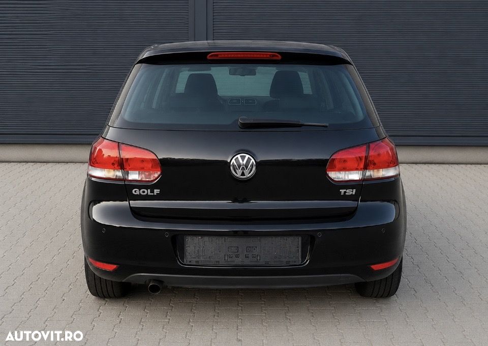 Volkswagen Golf - 5