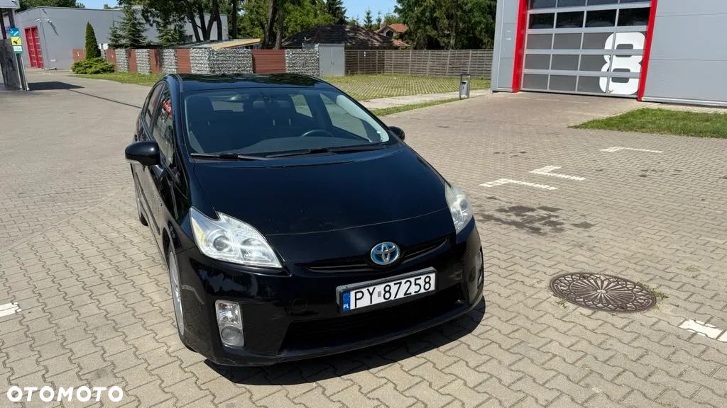 Toyota Prius (Hybrid) Comfort - 1