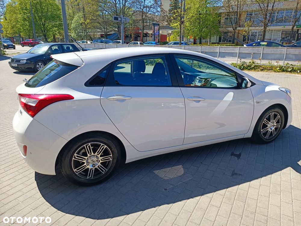 Hyundai i30 1.4 CRDi Comfort - 8