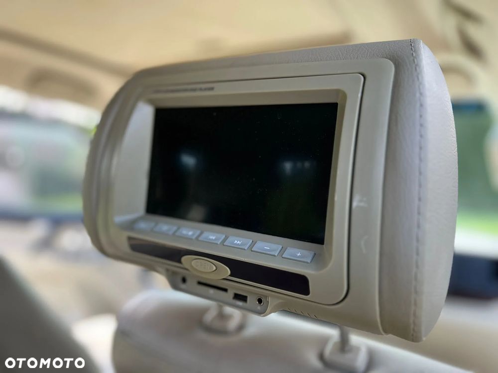 Mitsubishi Pajero - 22