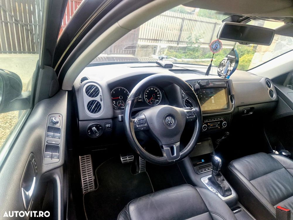 Volkswagen Tiguan 2.0 TDI 4Motion DSG BMT Sport & Style - 8