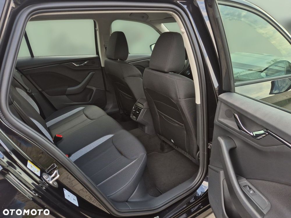 Skoda Kamiq 1.0 TSI Drive - 14