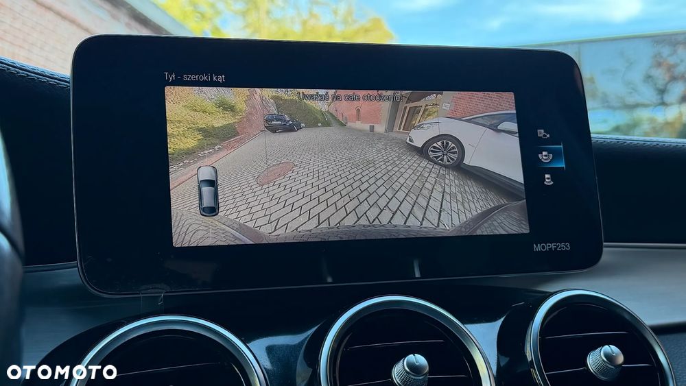 Mercedes-Benz GLC 250 4-Matic - 20