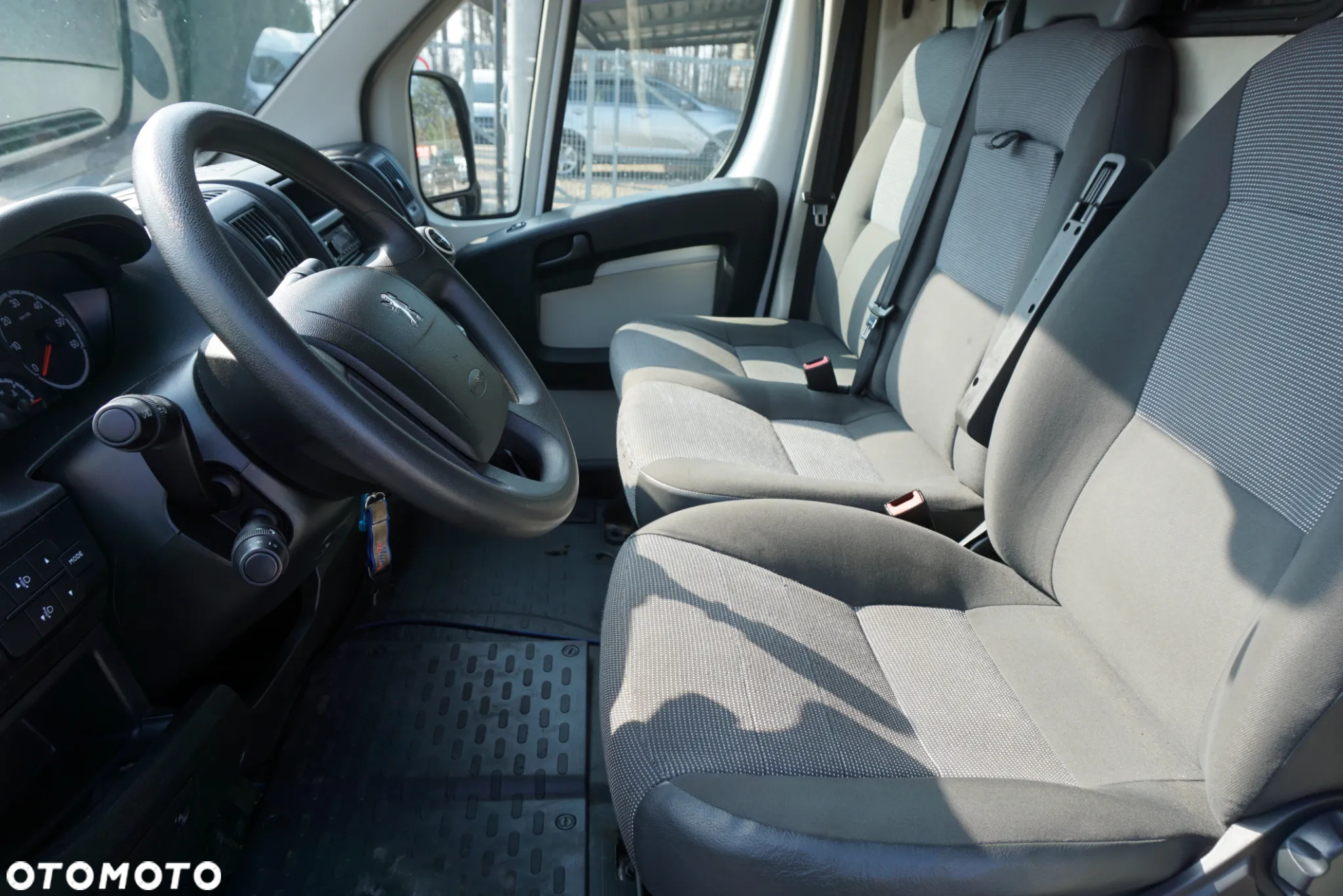 Peugeot BOXER - 9