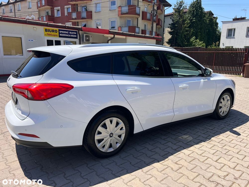 Ford Focus 2.0 EcoBlue Titanium X - 6