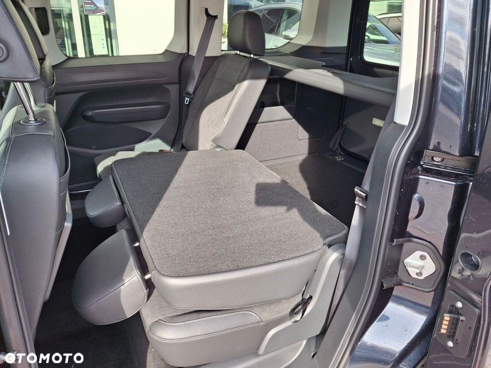 Volkswagen Caddy 1.5 TSI Style DSG - 31