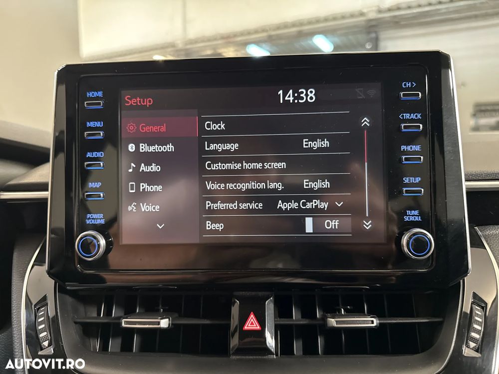 Toyota Corolla - 21