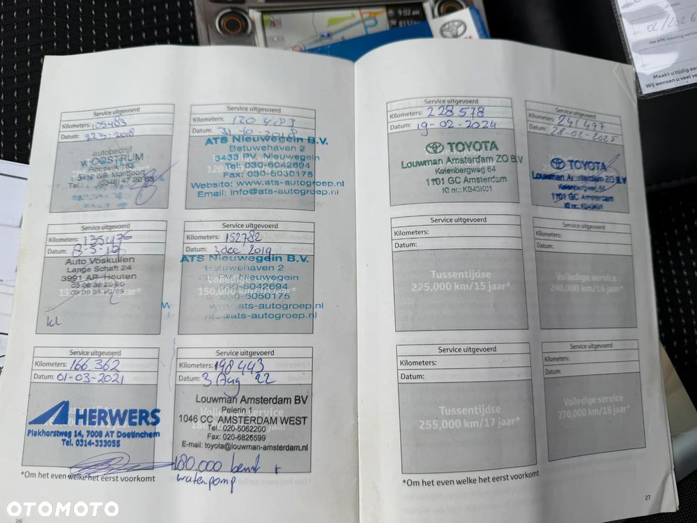 Toyota Auris 1.8 VVT-i Automatik Comfort - 37