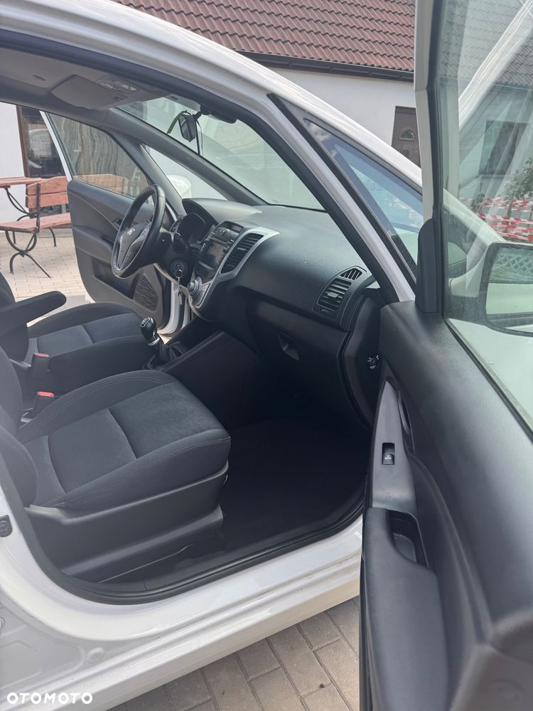 Hyundai ix20 1.6 CRDi blue Classic - 14