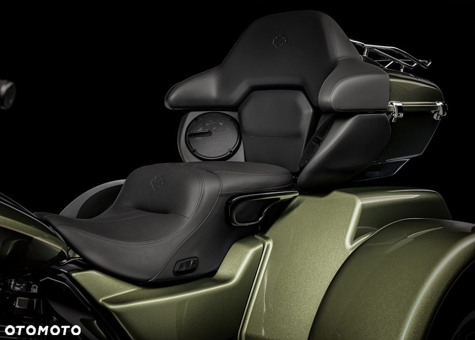 Harley-Davidson Street Glide Trike - 10