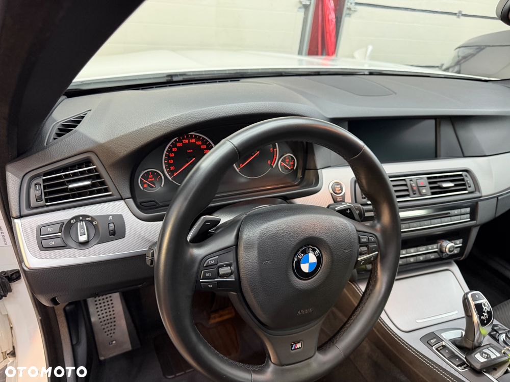 BMW Seria 5 520d - 10