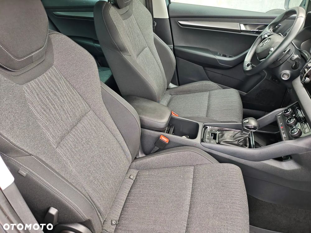 Skoda Karoq 2.0 TDI SCR 4x4 DSG Sportline - 12