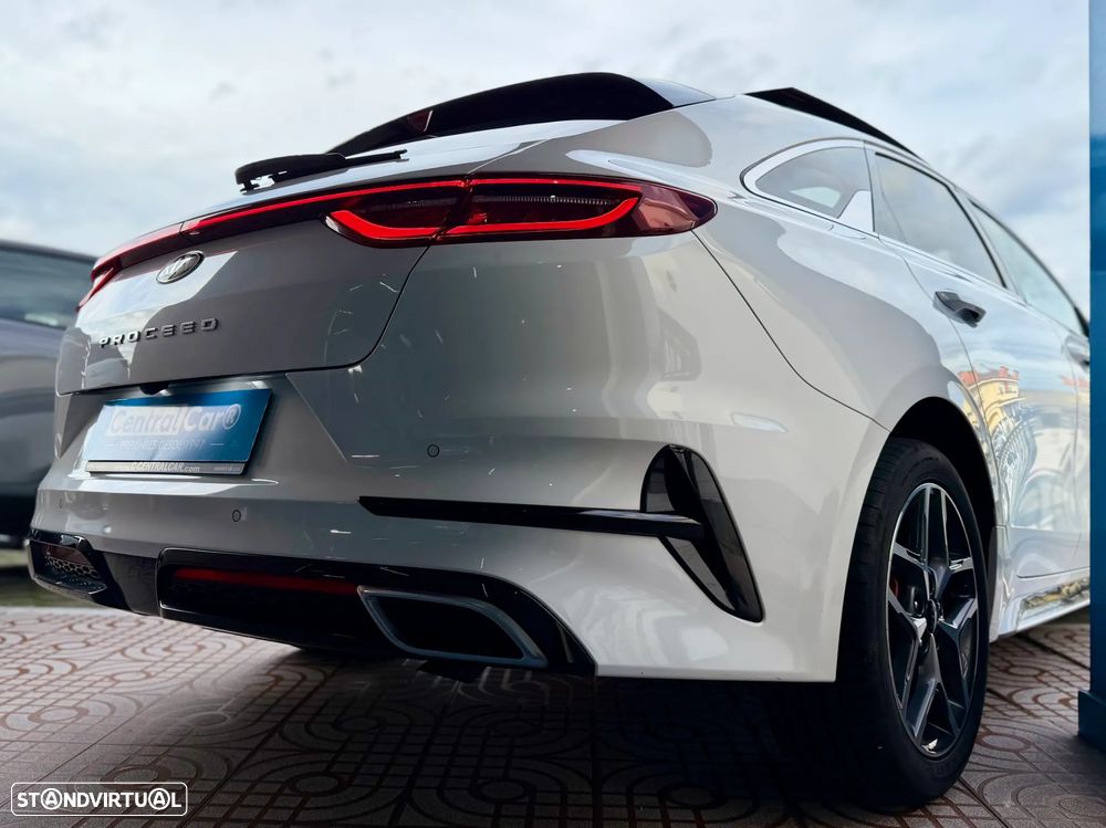 Kia ProCeed 1.6 CRDi GT Line - 11
