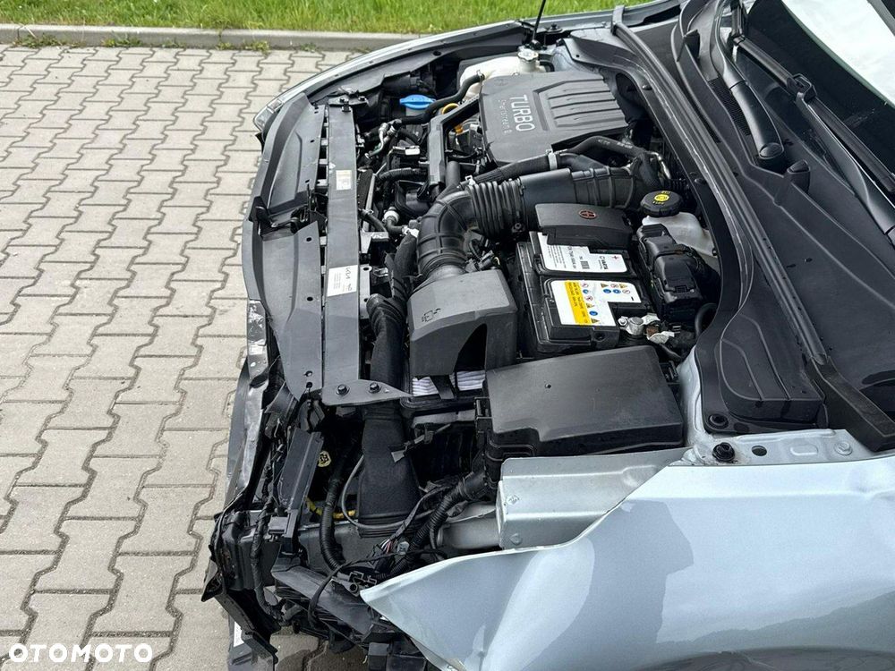 Kia Ceed 1.5 T-GDI Business Line - 11