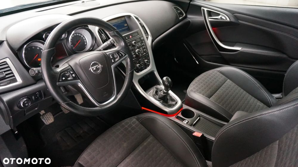 Opel Astra 1.4 T Sport S&S - 6