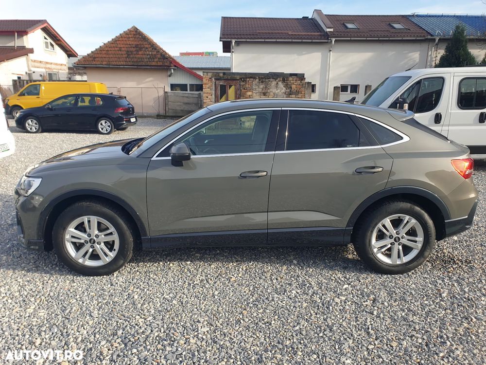 Audi Q3 Sportback 2.0 35 TDI quattro S tronic S Line - 4