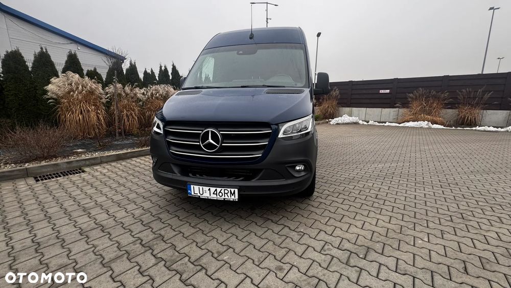 Mercedes-Benz Sprinter - 3