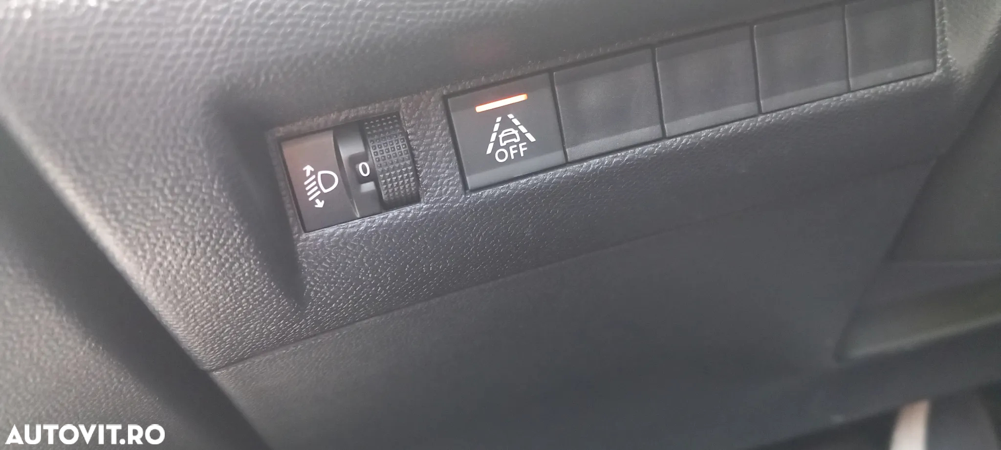 Peugeot 2008 - 17