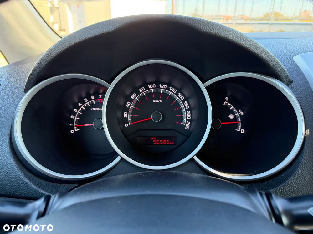Kia Venga 1.4 M - 28