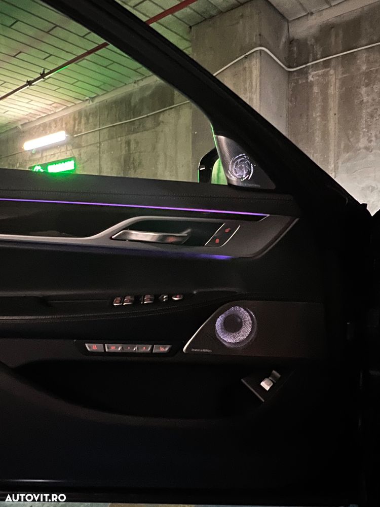 BMW Seria 7 - 22