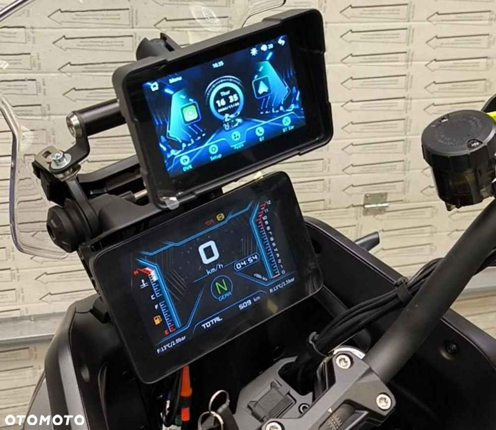 QJMOTOR SVT 650X - 35