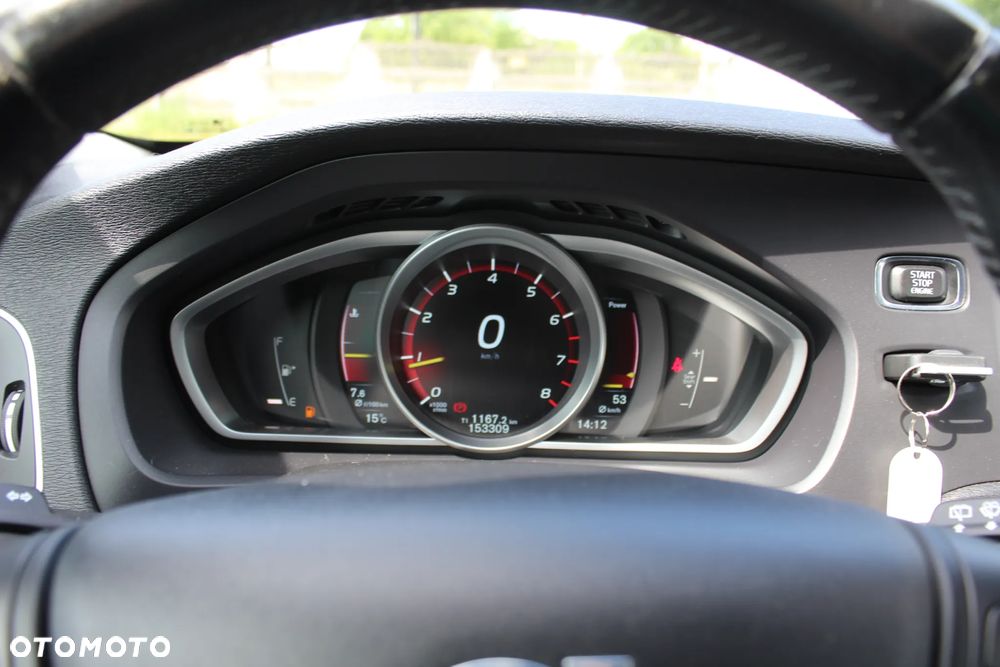 Volvo V40 T2 Summum - 16