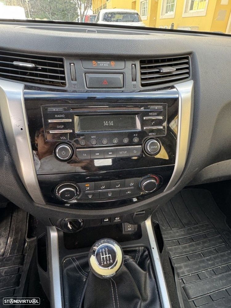 Nissan Navara 2.3 dCi CD 4WD N-Connecta - 11