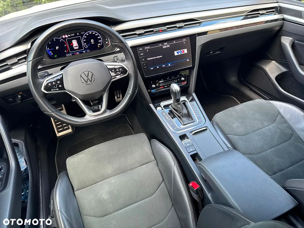 Volkswagen Arteon 2.0 TDI R-Line DSG - 23