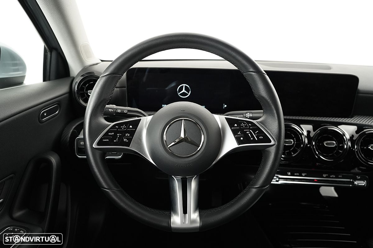 Mercedes-Benz A 200 Standard - 14