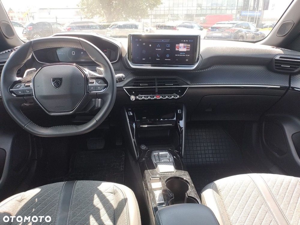 Peugeot 2008 1.2 PureTech Allure S&S EAT8 - 8