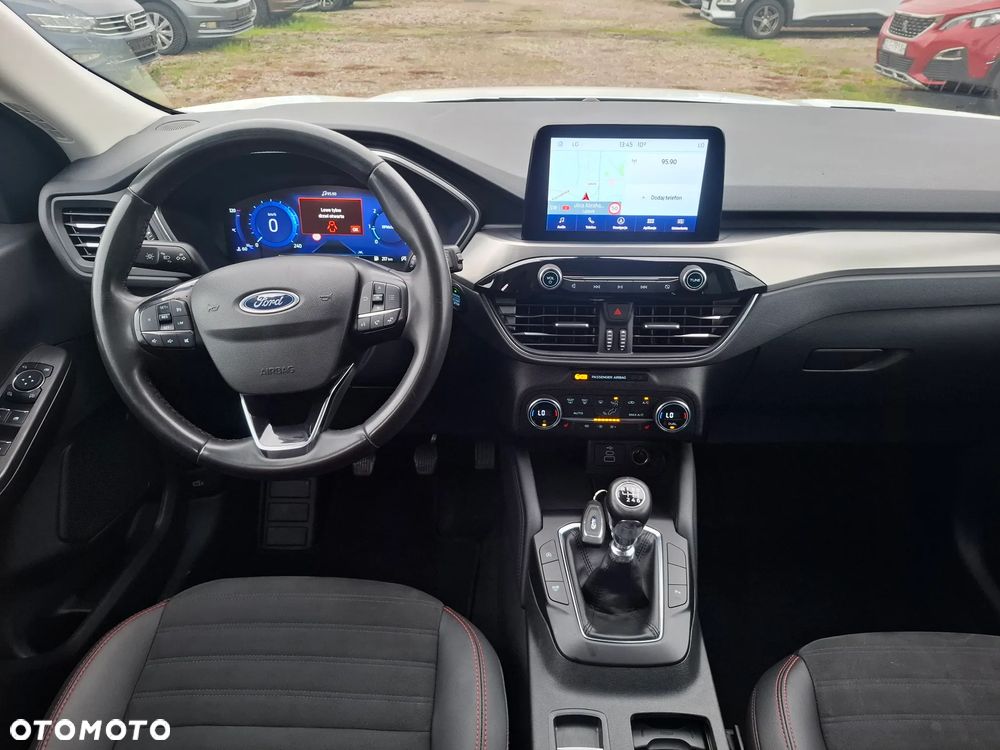 Ford Kuga - 14