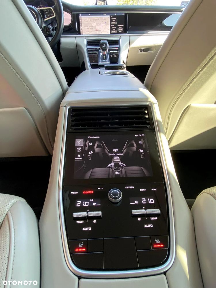 Porsche Panamera 4S Diesel - 35