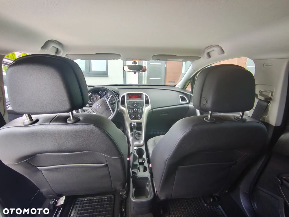 Opel Astra 1.4 T Enjoy EU6 - 13